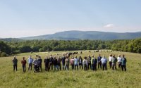 El Gobierno y ASPACE Navarra presentan un proyecto innovador que combina pastoreo ecolgico y empleo social 